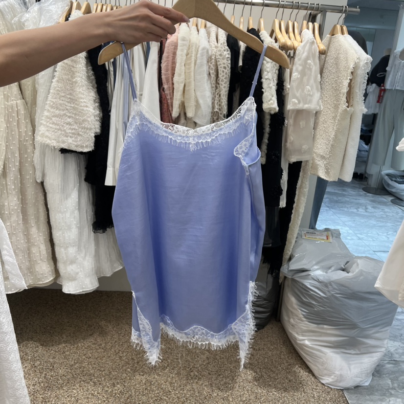 A韓國直郵女裝新款推薦26春夏職業人氣休閑吊帶背心吊帶裙A STORE吊帶/背心圖色1