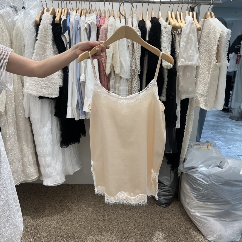 A韓國直郵女裝新款推薦26春夏職業人氣休閑吊帶背心吊帶裙A STORE吊帶/背心圖色2