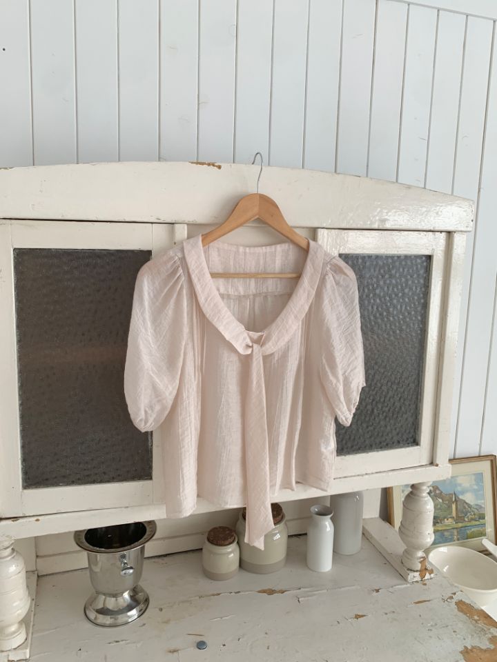 CRONG韓國直郵實拍女裝新款26春夏時尚職業襯衫蕾絲衫褶裥緞CRONG襯衫/蕾絲衫