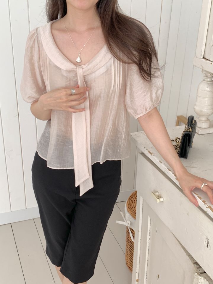 CRONG韓國直郵實拍女裝新款26春夏時尚職業襯衫蕾絲衫褶裥緞CRONG襯衫/蕾絲衫