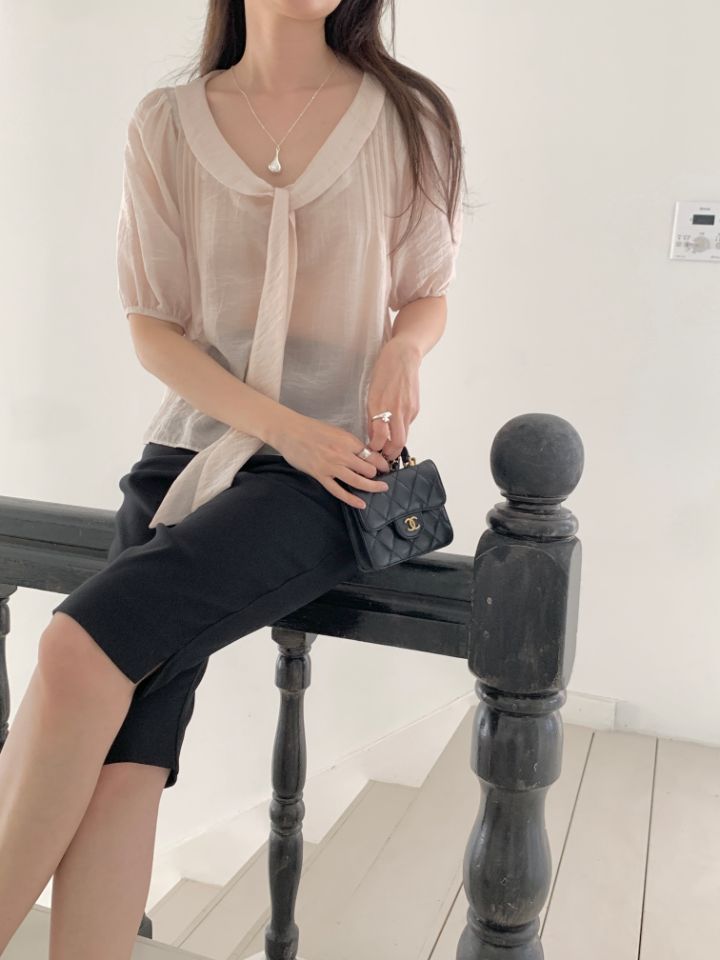 CRONG韓國直郵實拍女裝新款26春夏時尚職業襯衫蕾絲衫褶裥緞CRONG襯衫/蕾絲衫