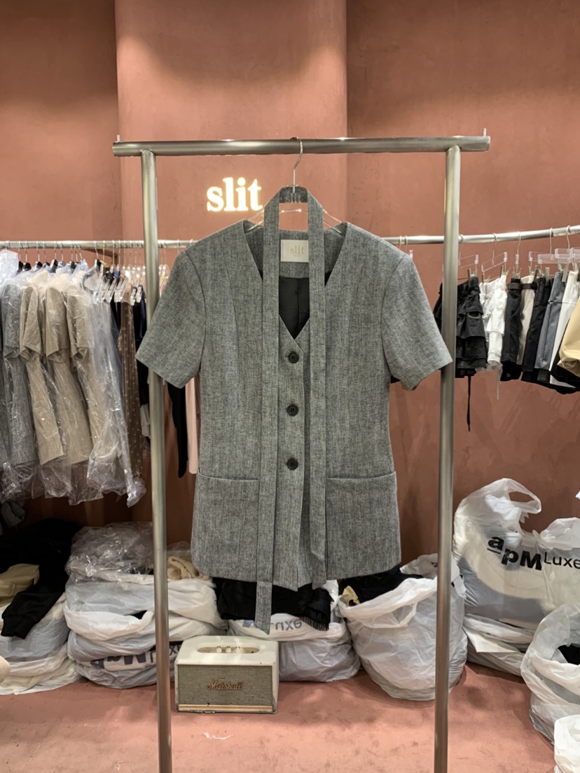 SLIT韓國東大門代購女裝新款26春夏休閑時尚推薦夾克含腰帶SLIT夾克圖色2