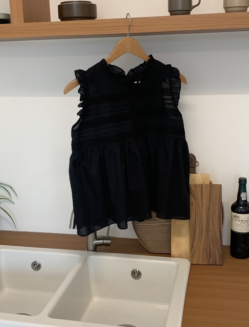 NOUVEAU韓國東大門代購女裝新品人氣推薦襯衫蕾絲衫蕾絲花NOUVEAU襯衫/蕾絲衫圖色2