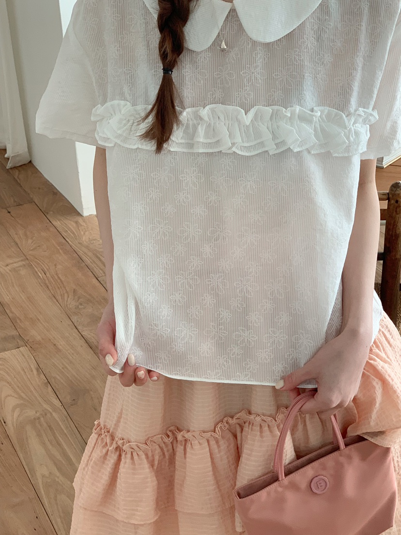 BEFORE SUNRISE韓國東大門代購女裝新品推薦熱賣T恤花朵BEFORE SUNRISET恤