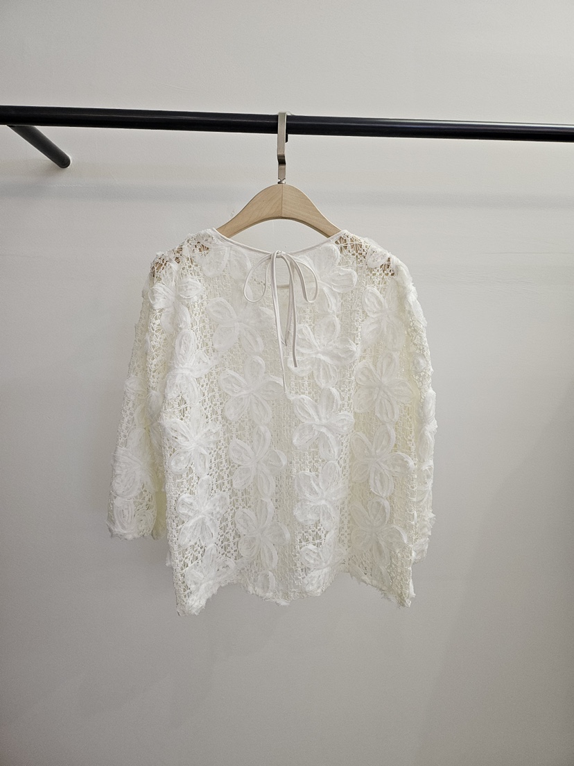 JENNY 1976韓國代購女裝新品熱賣推薦襯衫蕾絲衫花朵蕾絲JENNY 1976襯衫/蕾絲衫