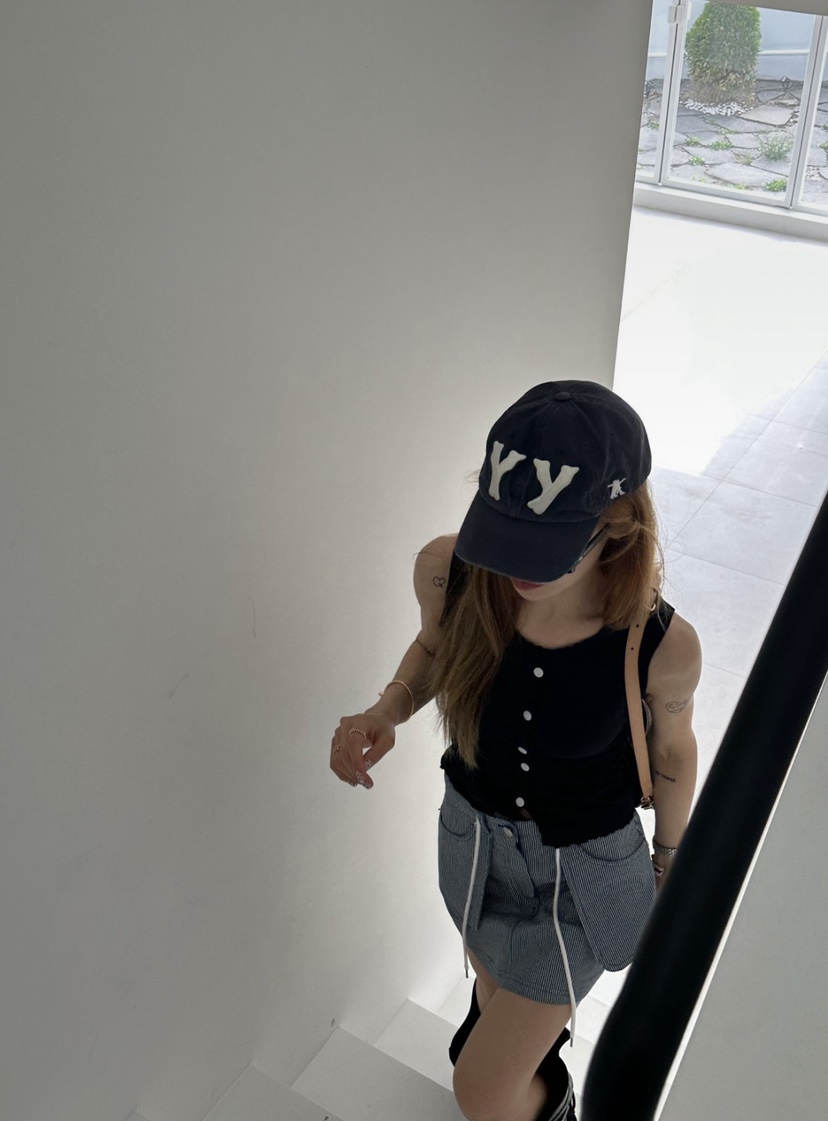 ZEROZERO韓國東大門代購女士新款推薦時尚熱賣吊帶背心羅紋ZEROZERO吊帶/背心