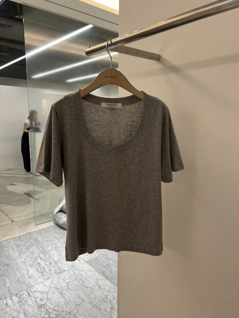 DE VENTI韓國東大門直郵女士新品時尚26春夏熱賣人氣T恤DE VENTIT恤圖色2