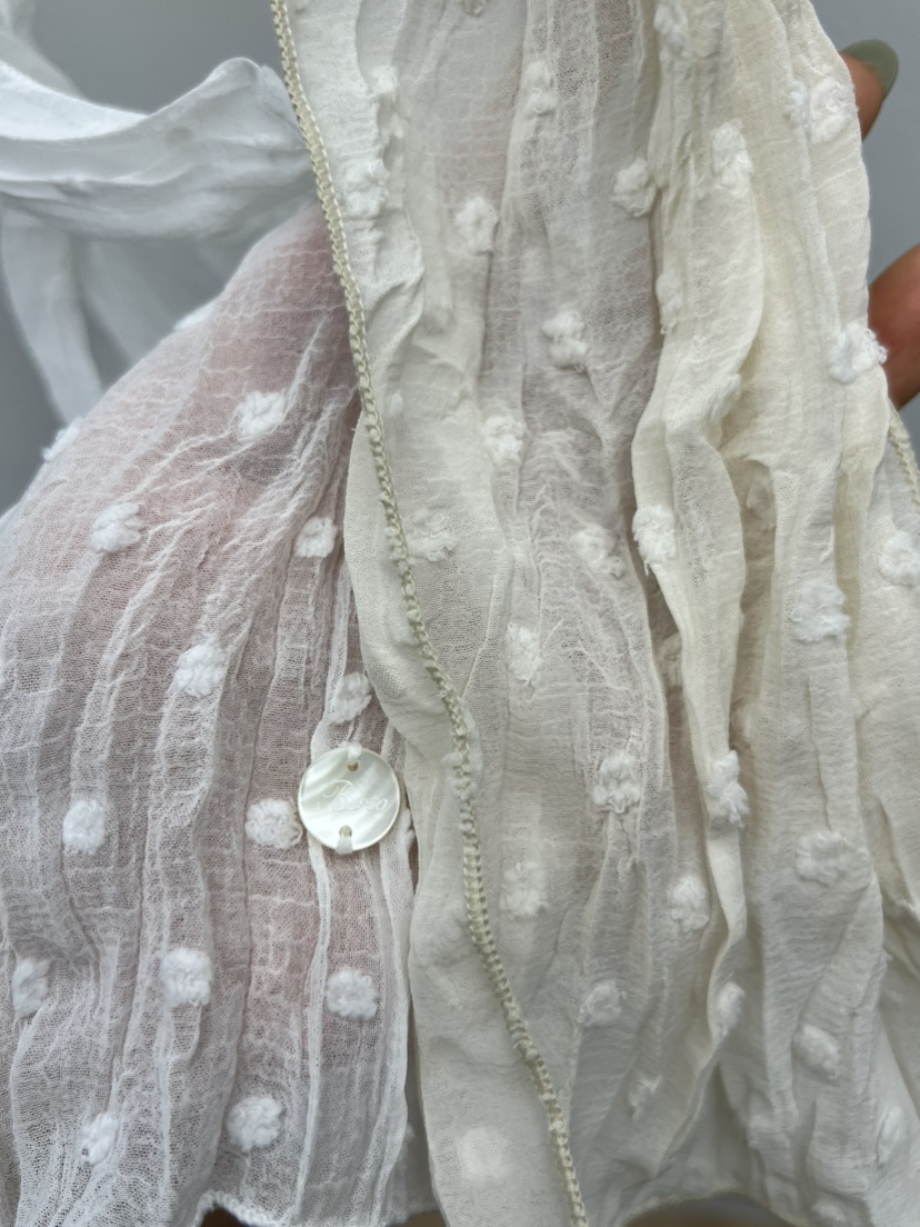 BLACK PIG韓國東大門代購女裝新品人氣圍巾披肩圍巾圓點VIVIAN_LEE圍巾/披肩