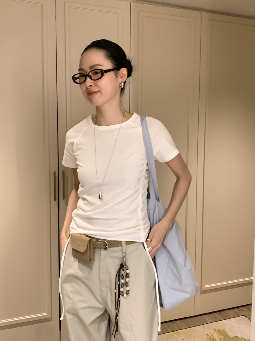 LOFN韓國直郵實拍女裝新品職業26春夏時尚熱賣休閑推薦T恤LOFNT恤