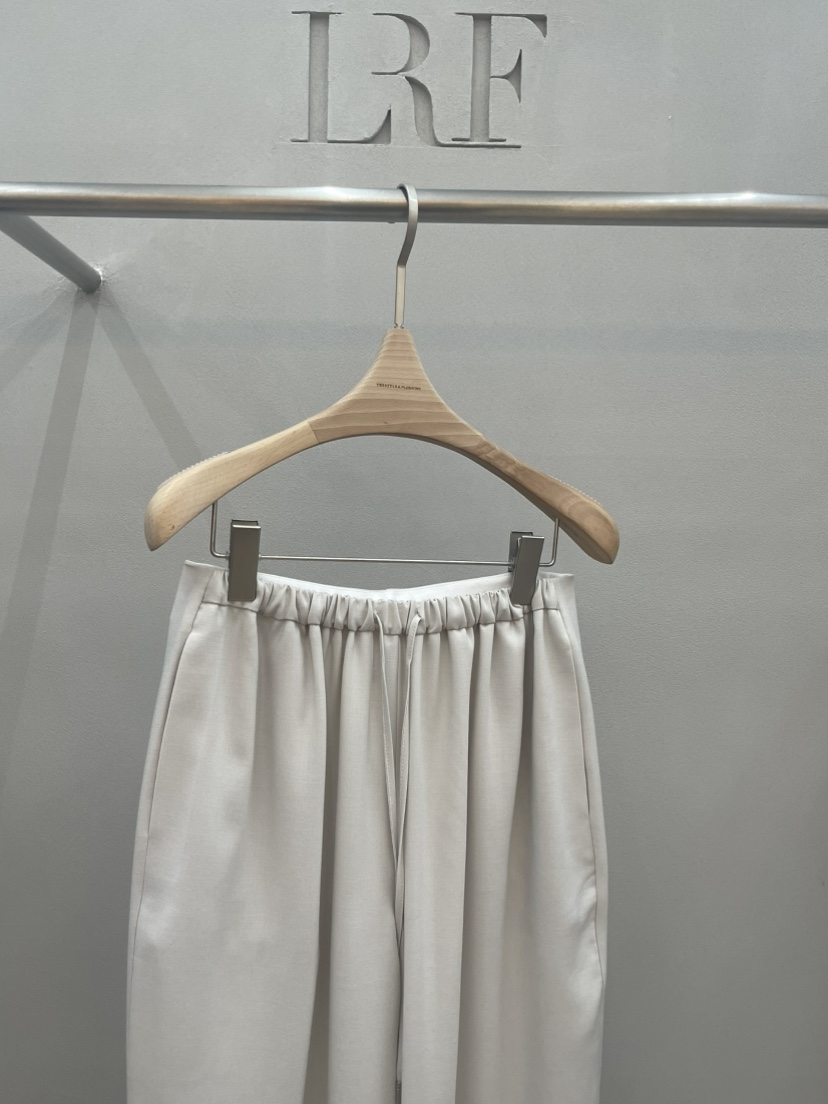 PLUS HONG-P韓國直郵女裝新品休閑推薦職業真品人氣休閑褲LORA FAMILY/PLUS HONG休閑褲