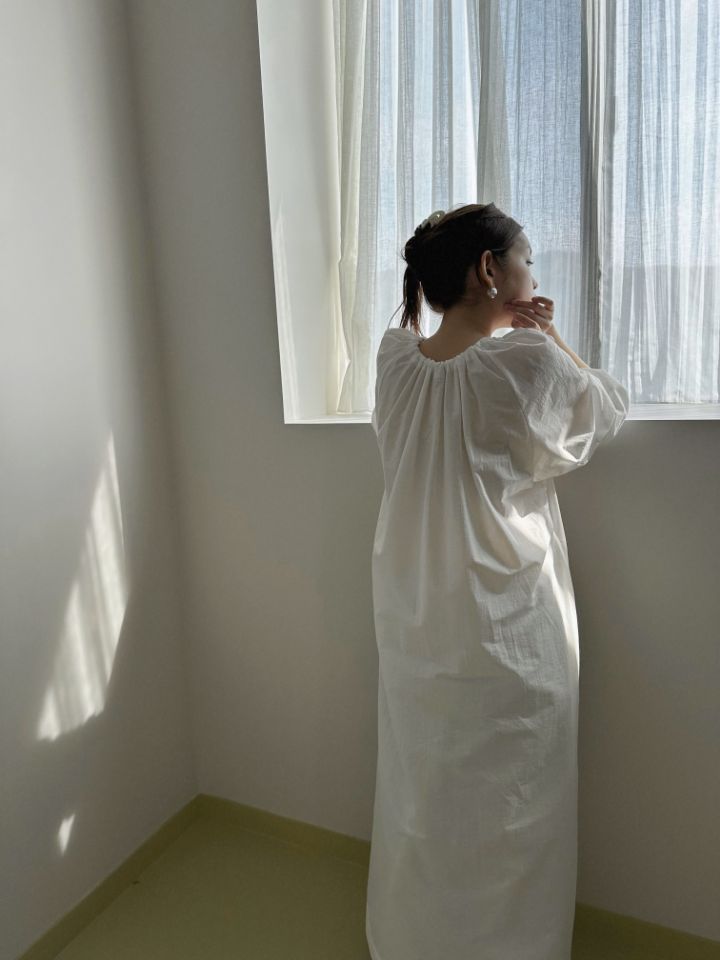 MARE韓國代購女裝新款時尚熱賣職業人氣26春夏連衣裙褶皺MARE連衣裙