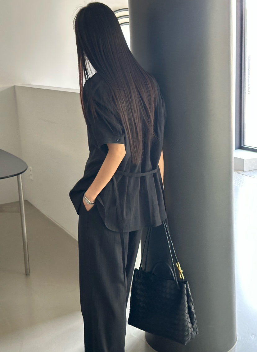 LE VASE韓國直郵女士新款熱賣職業推薦人氣時尚襯衫蕾絲衫LE VASE襯衫/蕾絲衫