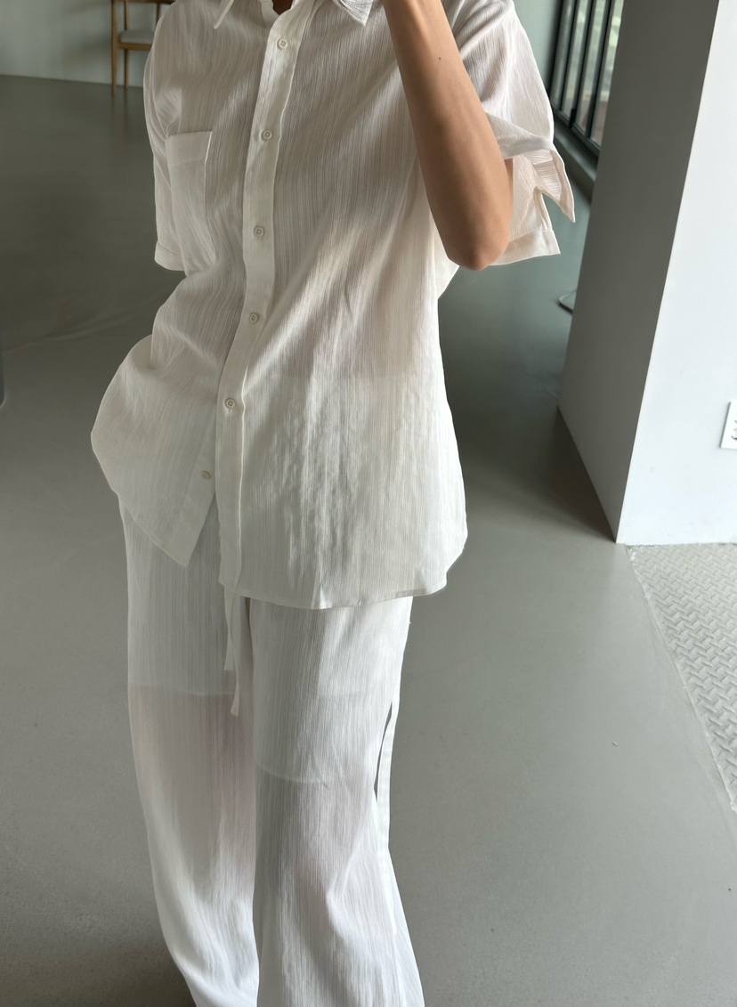 LE VASE韓國直郵女士新款熱賣職業推薦人氣時尚襯衫蕾絲衫LE VASE襯衫/蕾絲衫