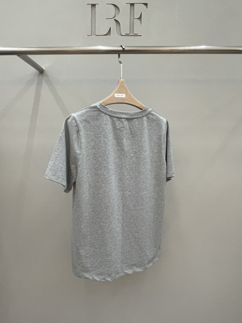 PLUS HONG-P韓國代購女士新品推薦熱賣職業真品時尚T恤LORA FAMILY/PLUS HONGT恤