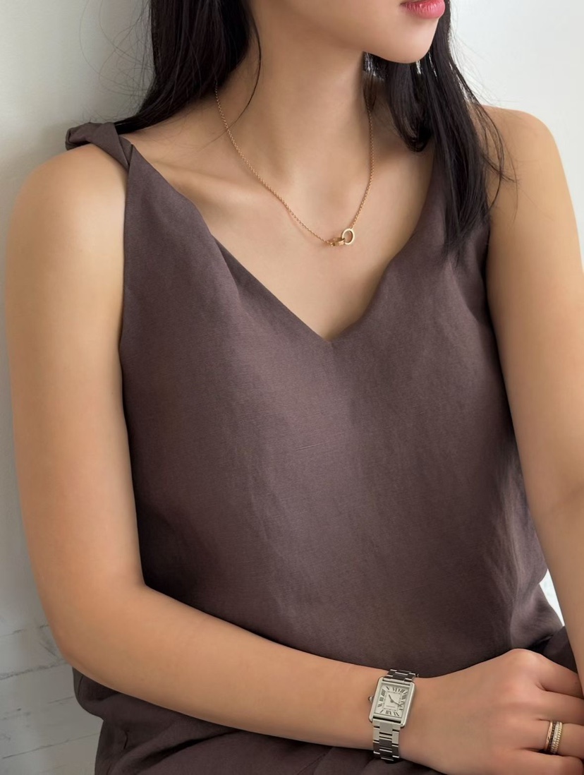 LE VASE韓國東大門直郵女士新品推薦時尚26春夏吊帶背心LE VASE吊帶/背心