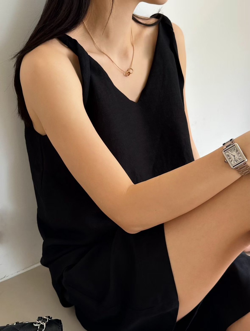 LE VASE韓國東大門直郵女士新品推薦時尚26春夏吊帶背心LE VASE吊帶/背心