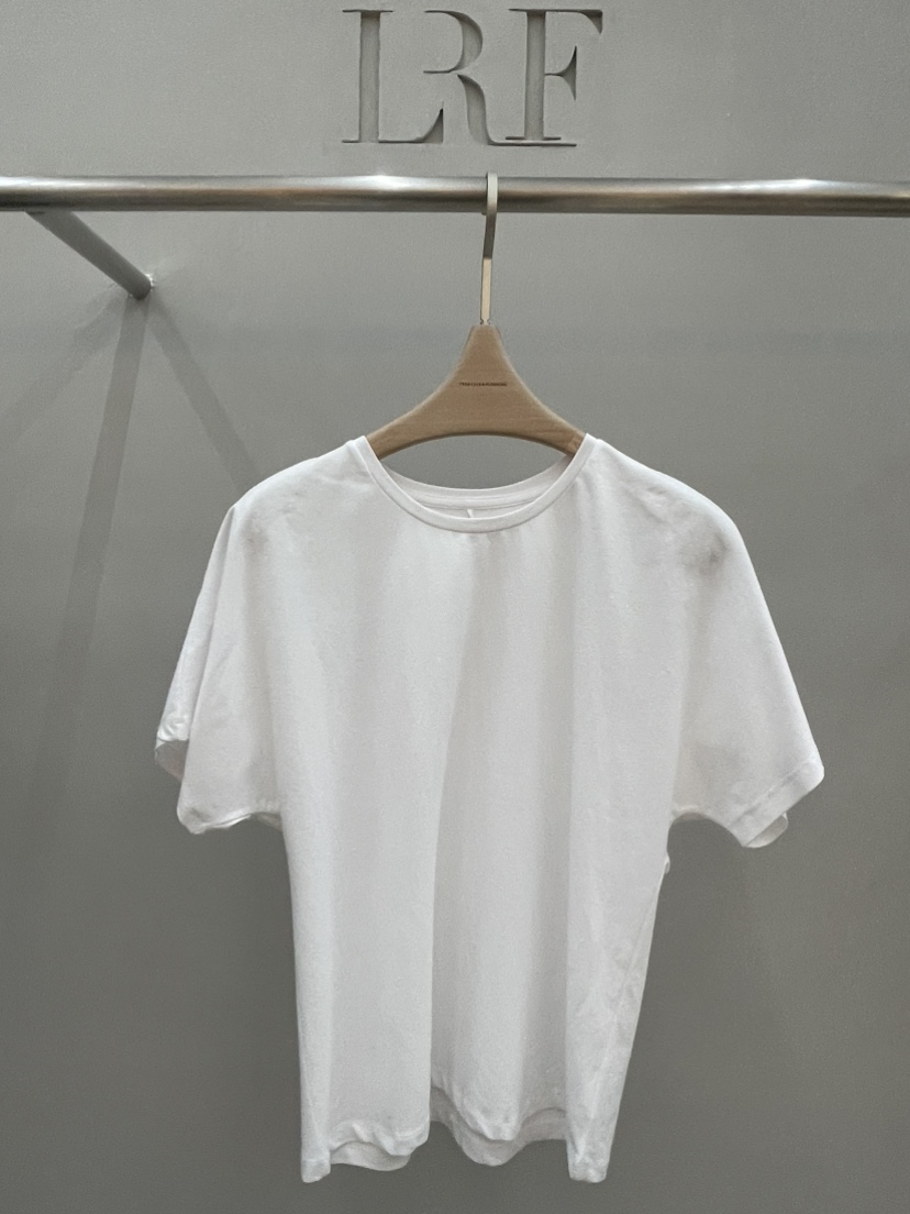 PLUS HONG-P韓國直郵女裝新品休閑真品熱賣時尚26春夏T恤LORA FAMILY/PLUS HONGT恤圖色2