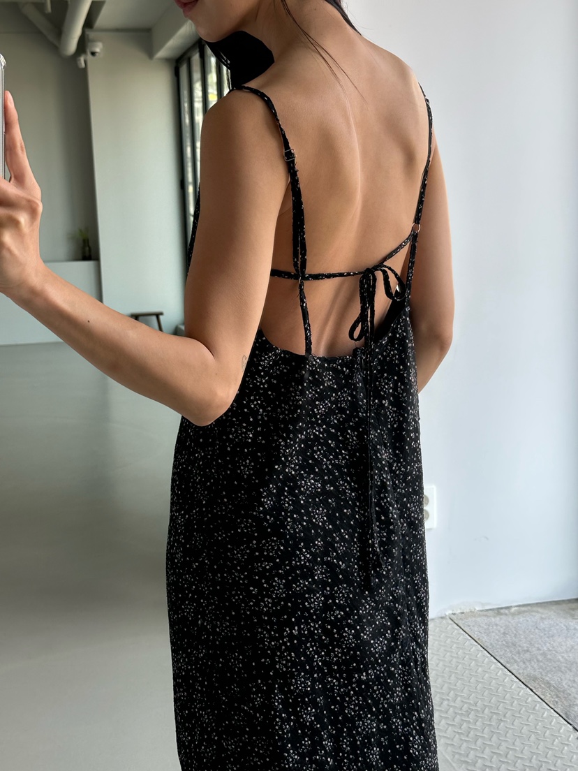 LE VASE韓國直郵女士新款職業休閑推薦時尚人氣26春夏連衣裙LE VASE連衣裙