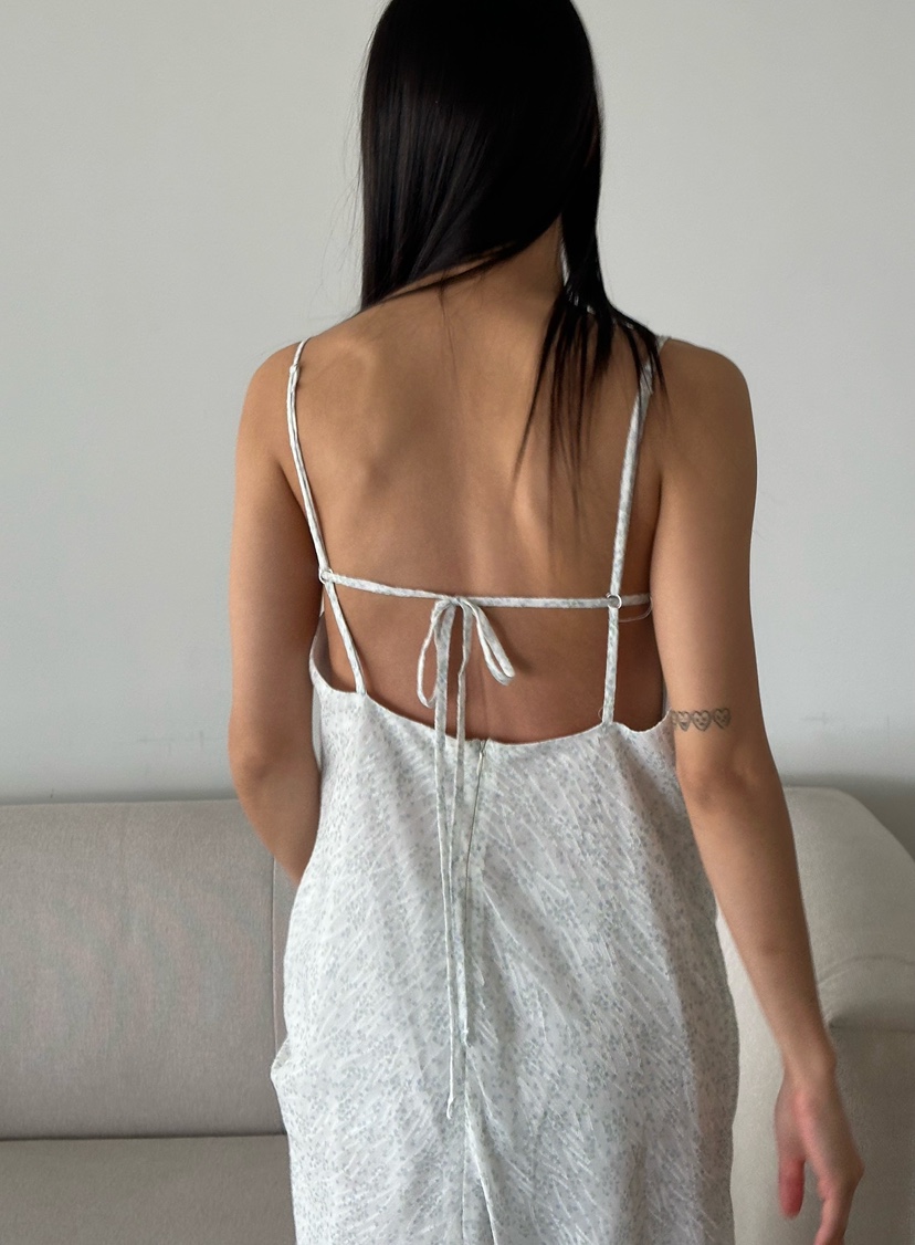 LE VASE韓國直郵女士新款職業休閑推薦時尚人氣26春夏連衣裙LE VASE連衣裙