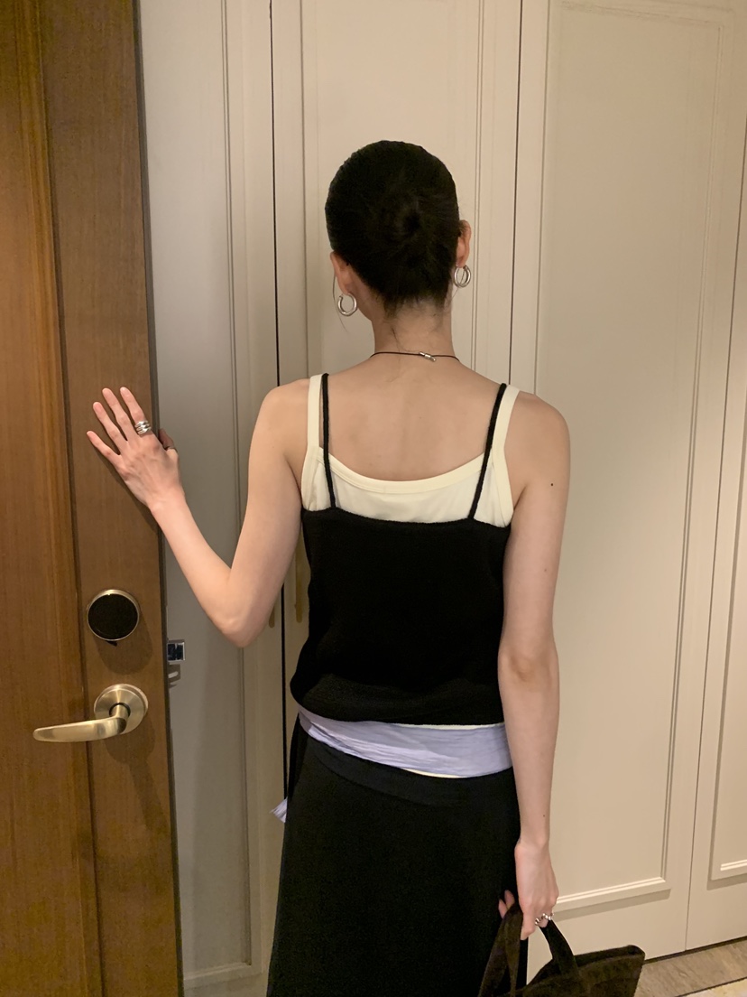 LOFN東大門實拍女士新品職業人氣推薦26春夏休閑吊帶背心LOFN吊帶/背心