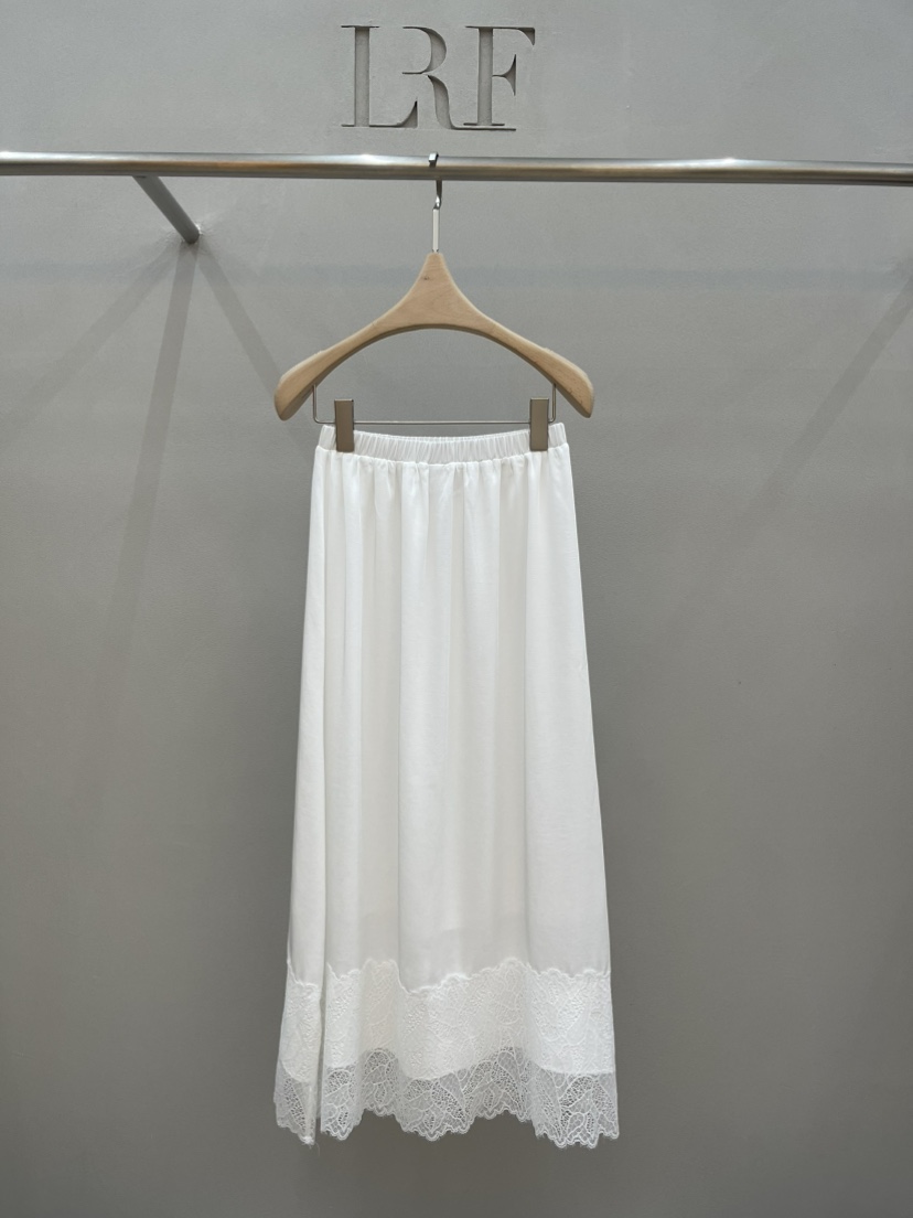 PLUS HONG-P韓國直郵實拍女裝新款人氣時尚26春夏長裙蕾絲LORA FAMILY/PLUS HONG長裙