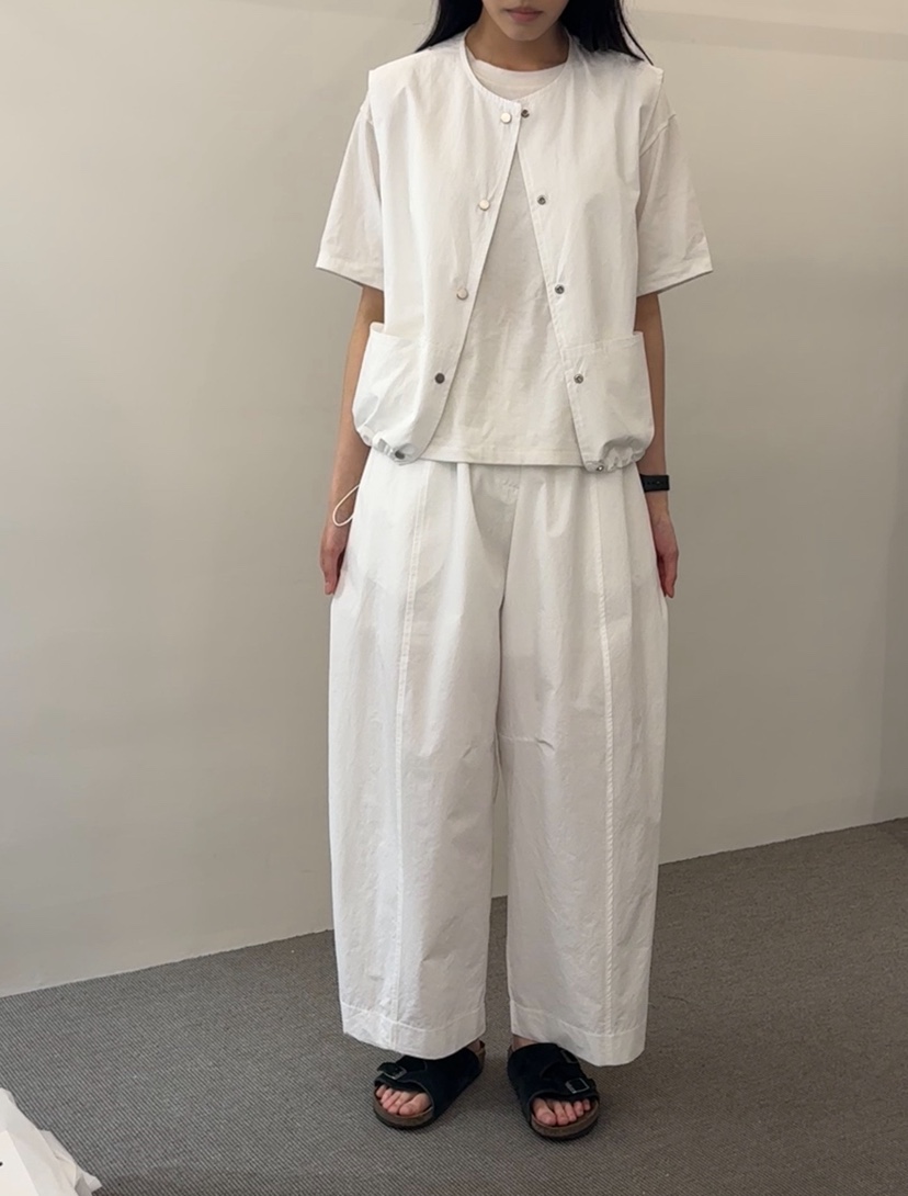 MONE-A韓國直郵女裝新款人氣26春夏真品熱賣馬甲不含內搭MONE-A馬甲圖色1