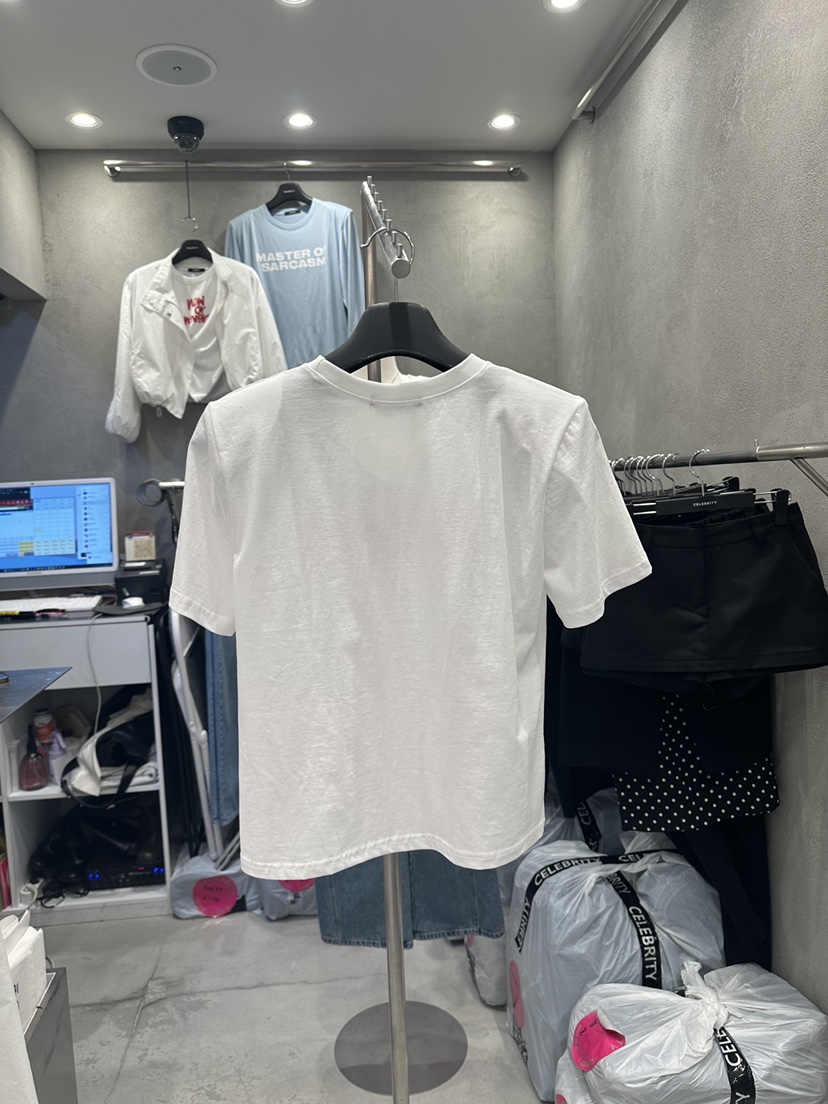 CELEBRITY-A東大門實拍女裝新款人氣休閑職業26春夏真品T恤CELEBRITY-AT恤