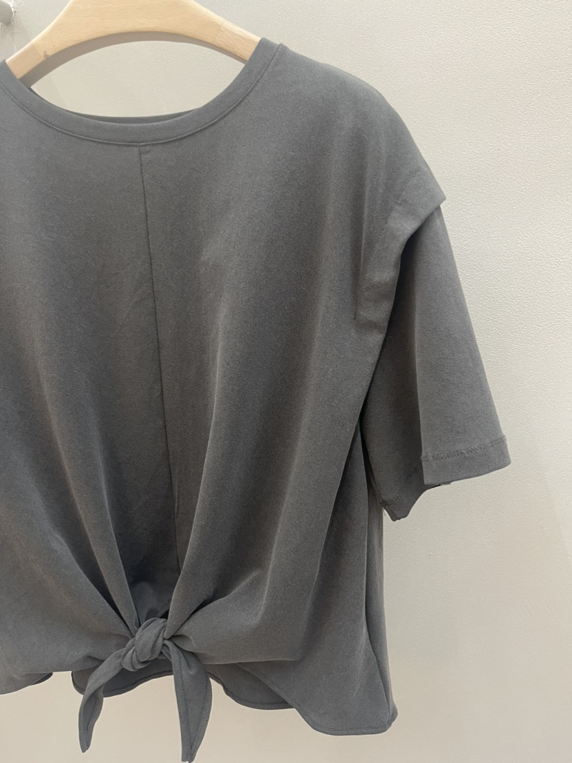 PLUS HONG-P韓國直郵實拍女裝新款人氣推薦熱賣職業T恤LORA FAMILY/PLUS HONGT恤