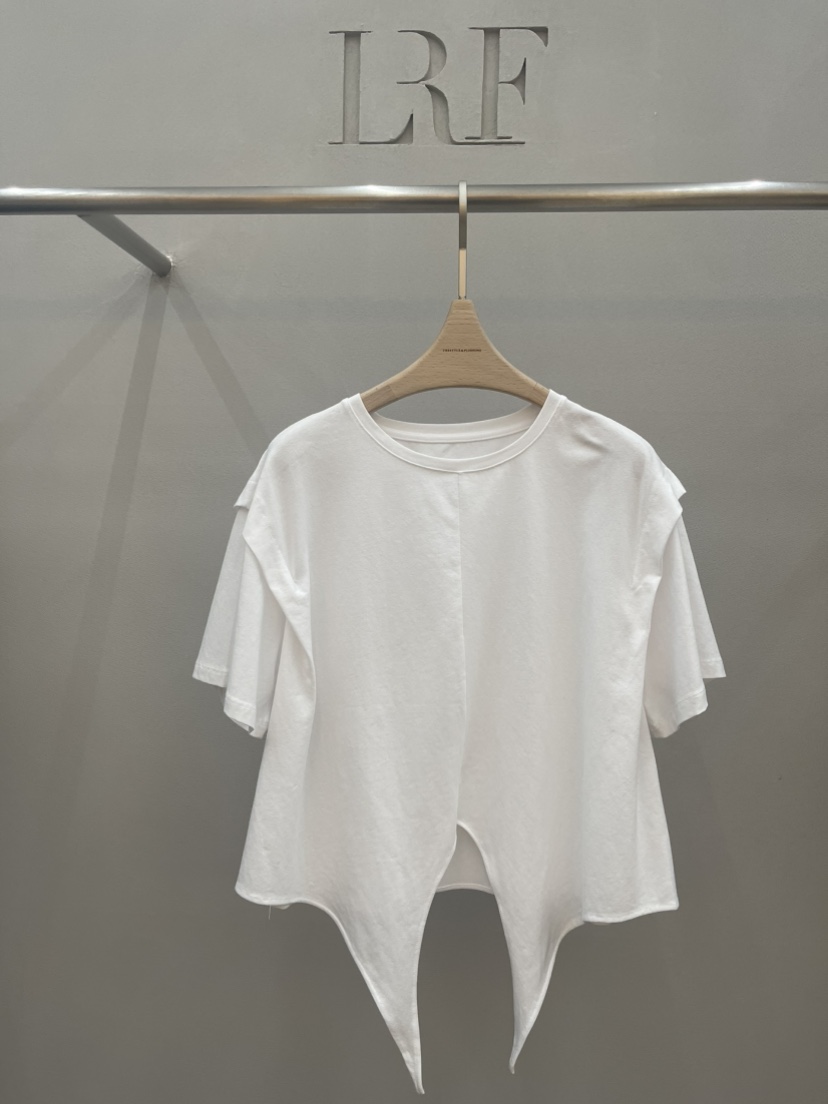 PLUS HONG-P韓國直郵實拍女裝新款人氣推薦熱賣職業T恤LORA FAMILY/PLUS HONGT恤圖色2