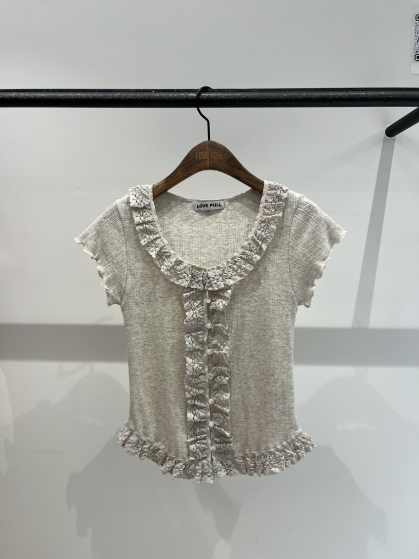 LOVE PULL韓國代購女裝新品熱賣職業推薦26春夏T恤提花鏤空LOVE PULLT恤圖色3