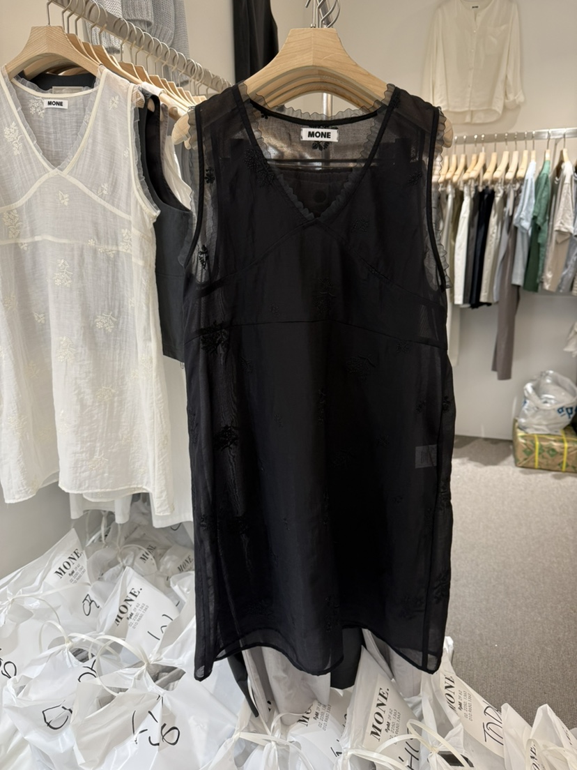 MONE-A韓國直郵女裝新款人氣推薦職業熱賣時尚休閑連衣裙MONE-A連衣裙圖色2