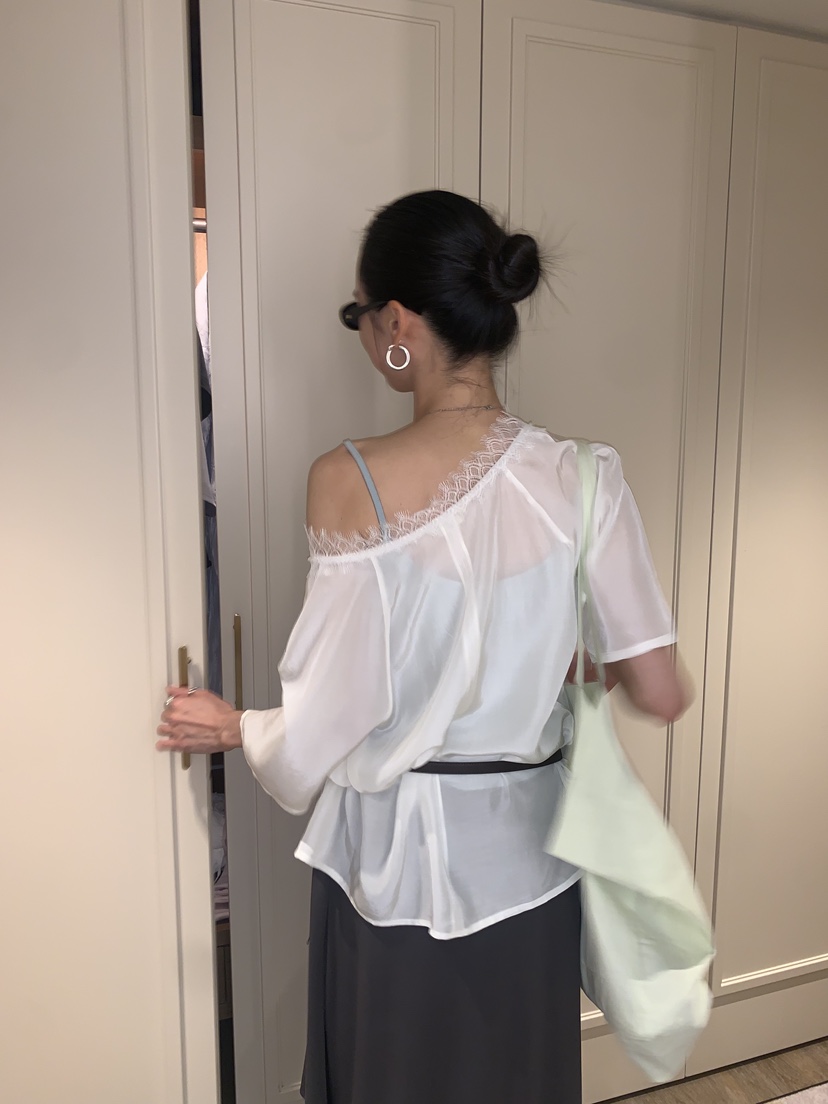 LOFN韓國東大門直郵女裝新款人氣休閑時尚職業襯衫蕾絲衫LOFN襯衫/蕾絲衫