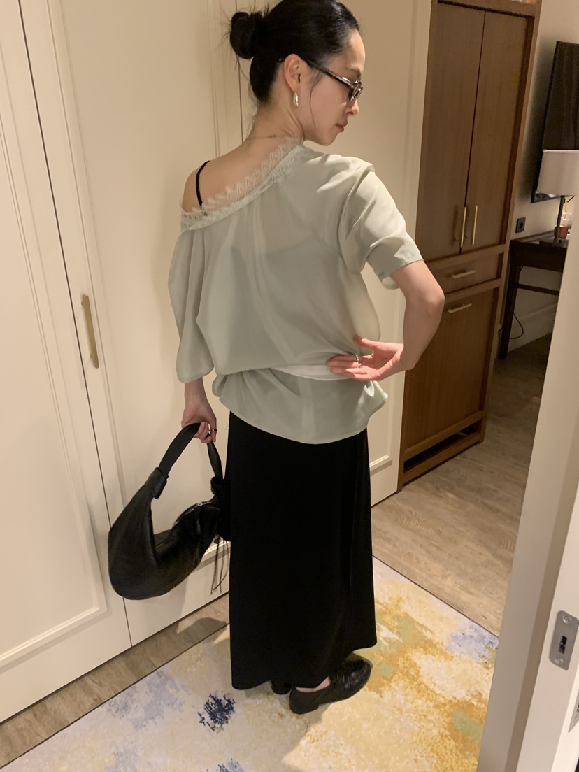 LOFN韓國東大門直郵女裝新款人氣休閑時尚職業襯衫蕾絲衫LOFN襯衫/蕾絲衫