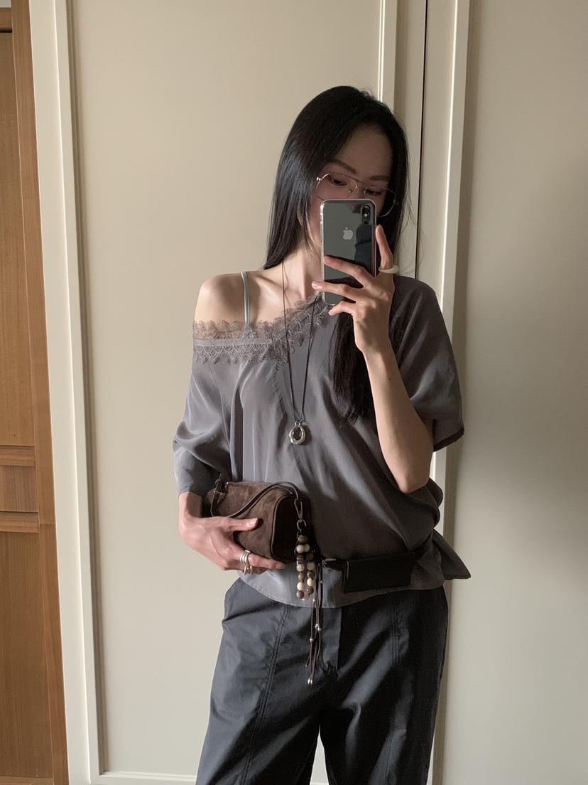 LOFN韓國東大門直郵女裝新款人氣休閑時尚職業襯衫蕾絲衫LOFN襯衫/蕾絲衫