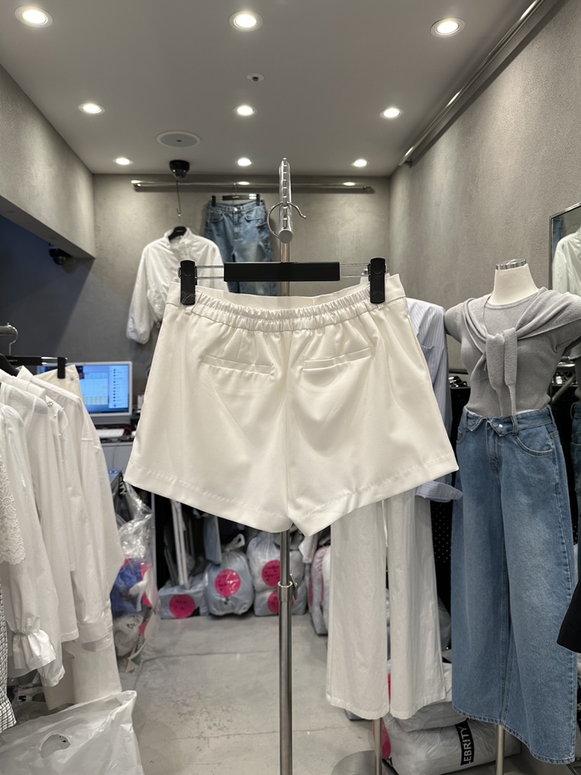 CELEBRITY-A韓國東大門代購女裝新品人氣26春夏熱賣短褲CELEBRITY-A短褲