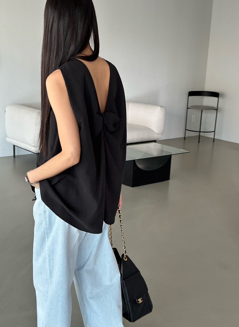 LE VASE東大門實拍女裝新品熱賣真品時尚推薦職業吊帶背心LE VASE吊帶/背心