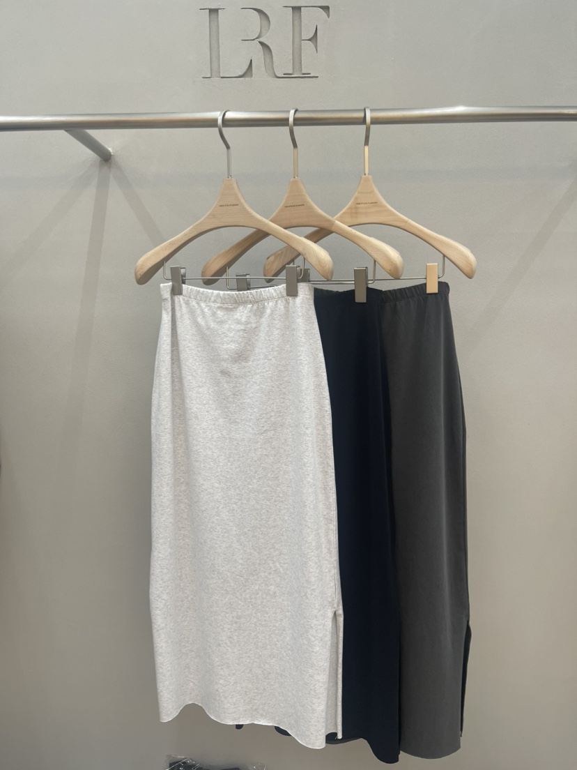 PLUS HONG-P韓國直郵女士新款熱賣人氣休閑26春夏時尚長裙LORA FAMILY/PLUS HONG長裙