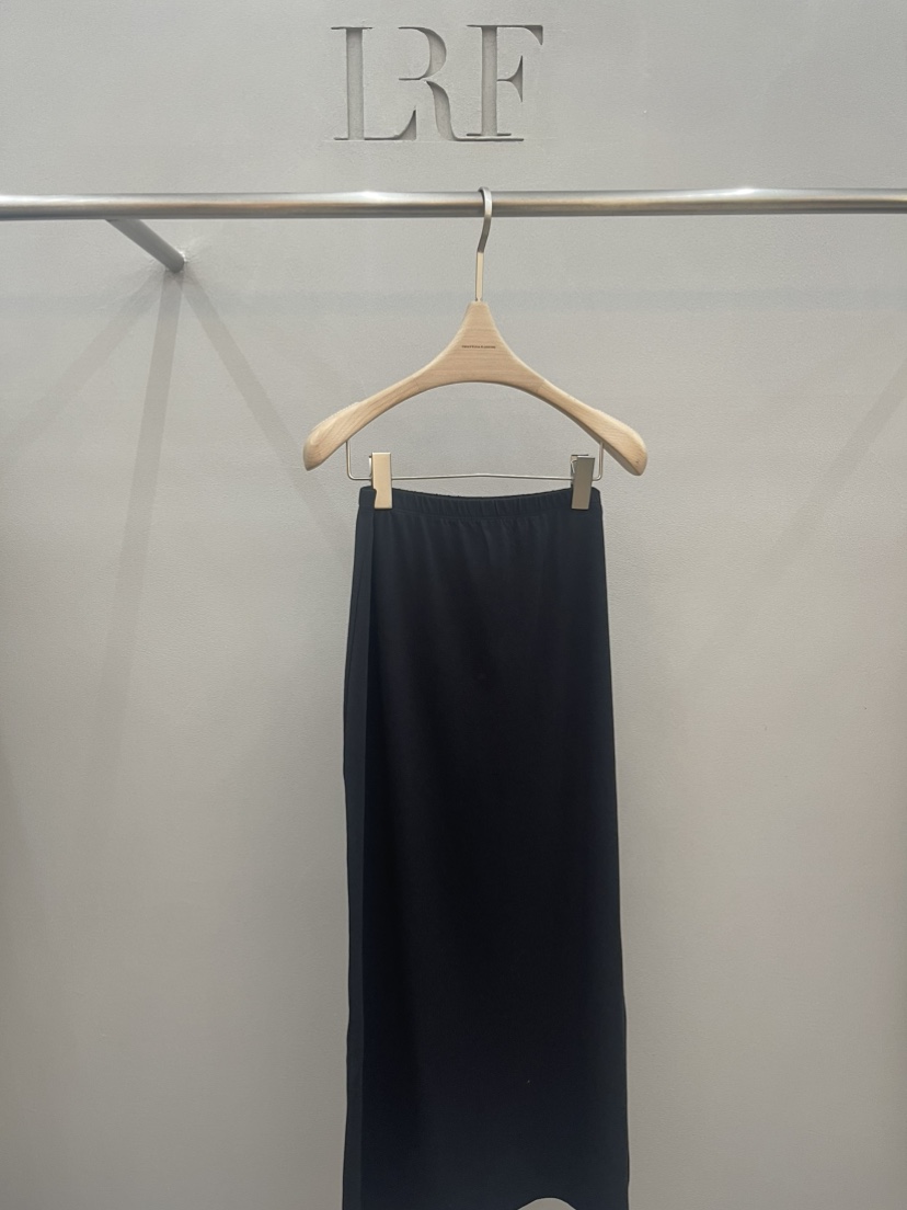 PLUS HONG-P韓國直郵女士新款熱賣人氣休閑26春夏時尚長裙LORA FAMILY/PLUS HONG長裙圖色2