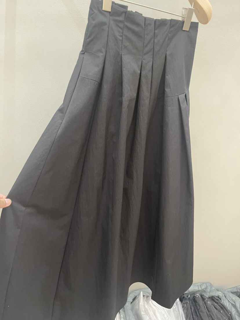 PLUS HONG-P韓國直郵女士新款熱賣人氣職業長裙百褶褶裙LORA FAMILY/PLUS HONG長裙