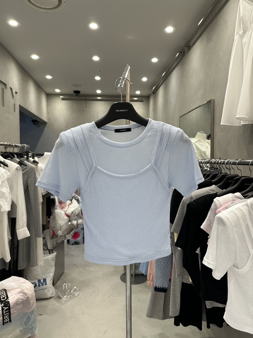 CELEBRITY-A韓國直郵女士新品職業人氣真品熱賣T恤假兩件CELEBRITY-AT恤圖色1