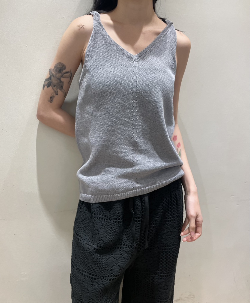 NEOUL東大門實拍女裝新品真品26春夏熱賣時尚職業吊帶背心NEOUL/ahin雙領標簽吊帶/背心