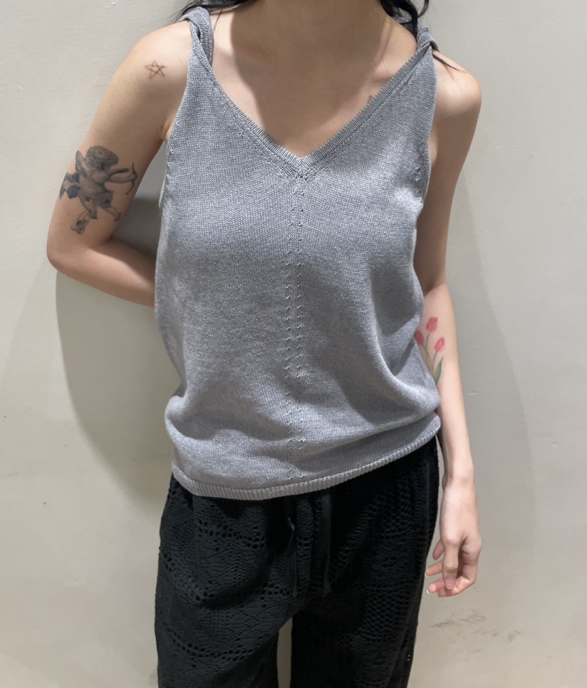 NEOUL東大門實拍女裝新品真品26春夏熱賣時尚職業吊帶背心NEOUL/ahin雙領標簽吊帶/背心圖色3