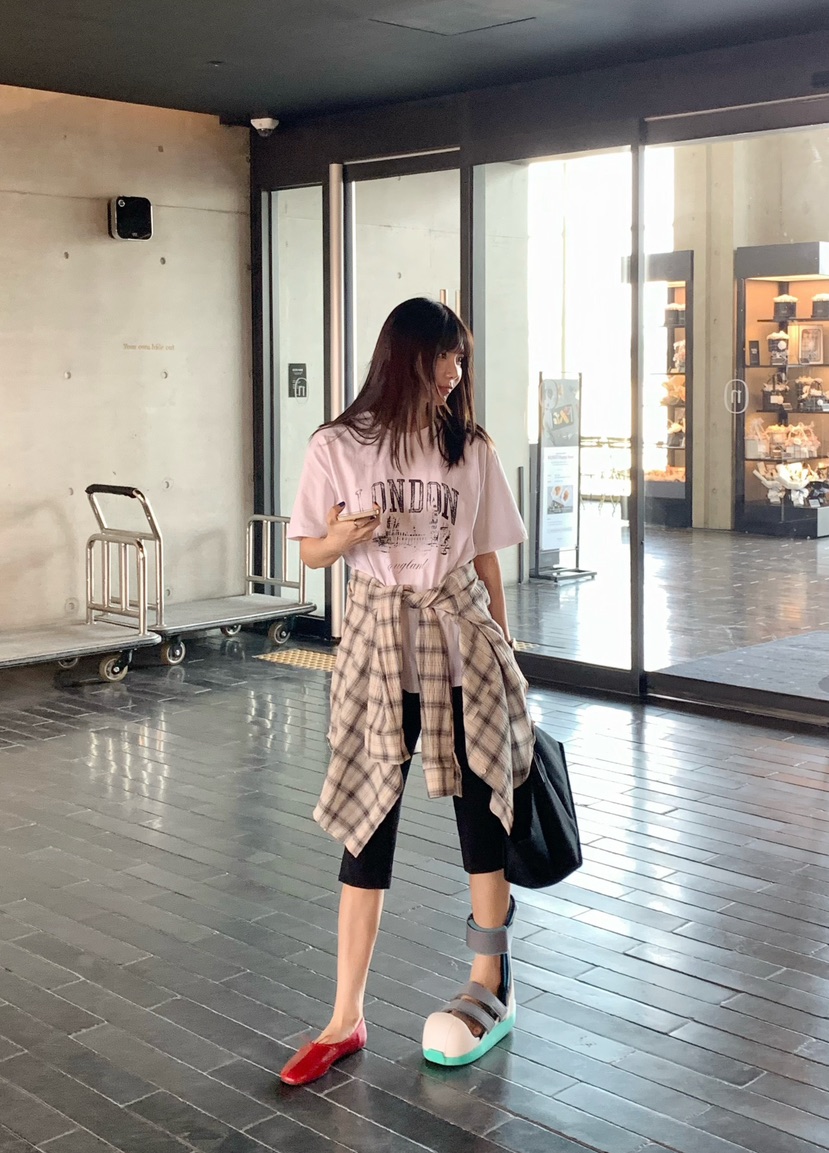 COURGETTE韓國直郵實拍女士新品休閑時尚熱賣人氣短褲七分褲COURGETTE短褲