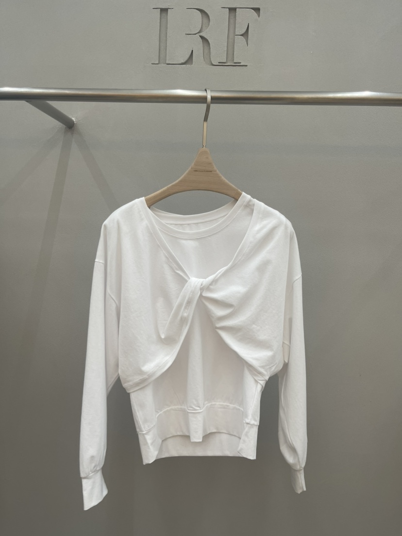 PLUS HONG-P韓國東大門代購女裝新品推薦休閑時尚長袖T恤LORA FAMILY/PLUS HONG長袖T恤圖色3