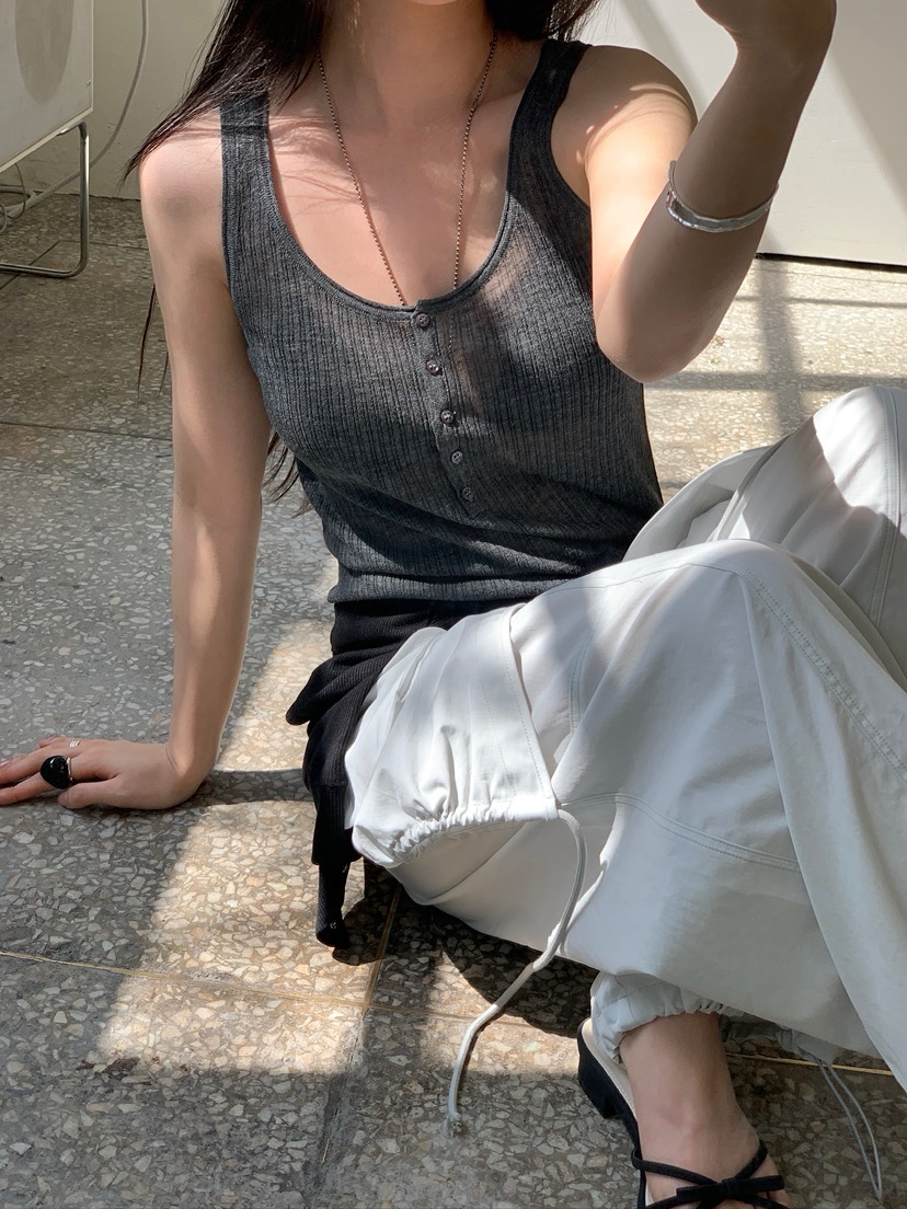 UNBOUND韓國代購女士新品人氣熱賣推薦26春夏吊帶背心紐扣UNBOUND吊帶/背心