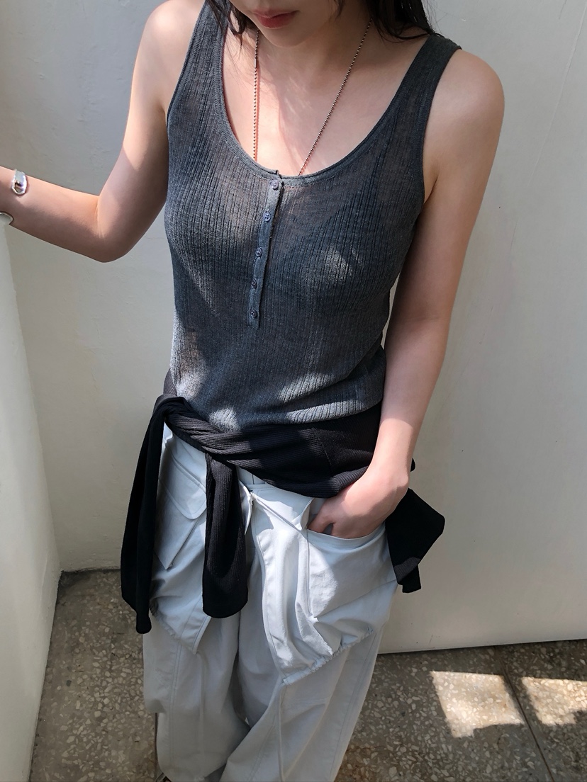 UNBOUND韓國代購女士新品人氣熱賣推薦26春夏吊帶背心紐扣UNBOUND吊帶/背心