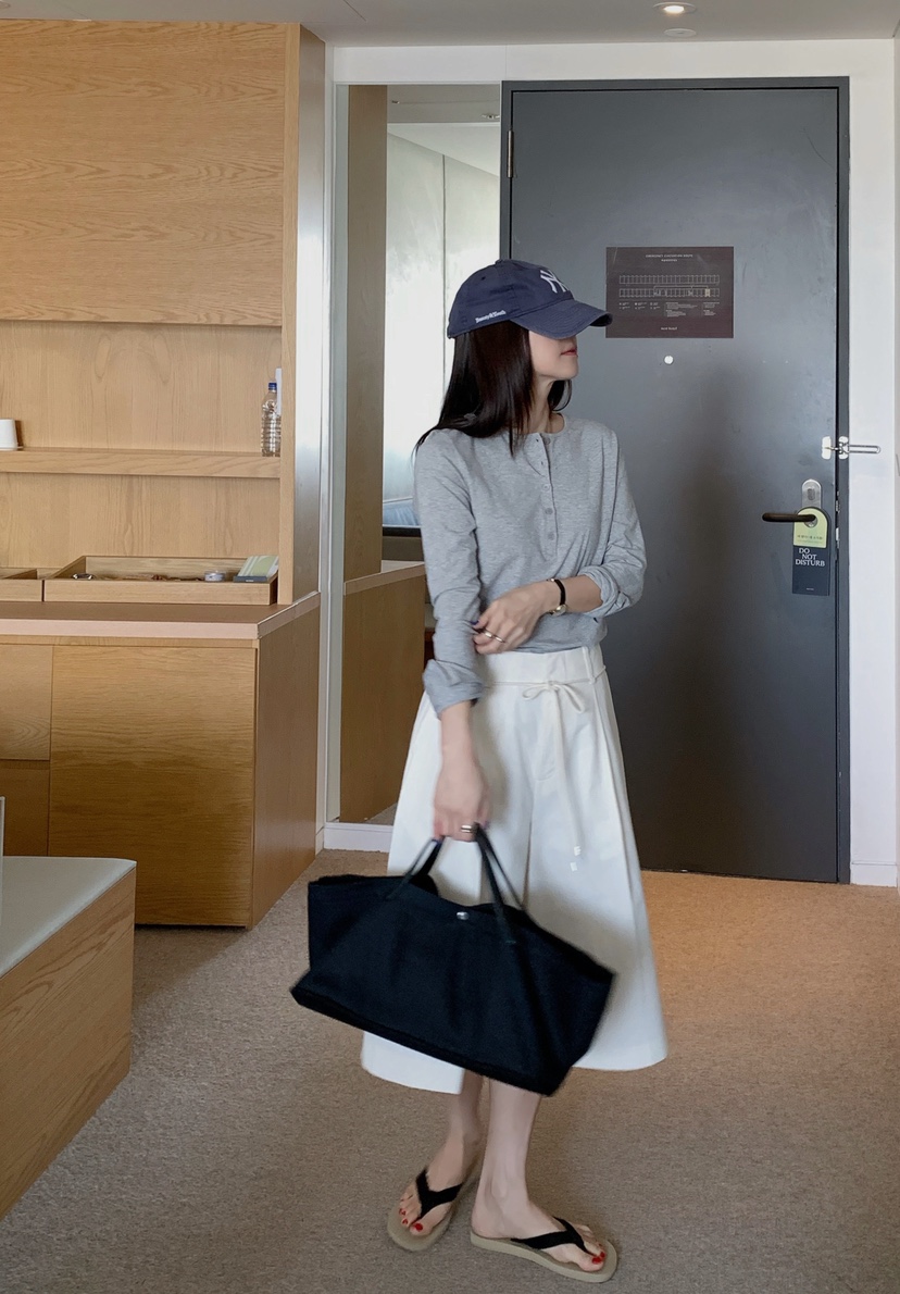 COURGETTE韓國東大門直郵女士新品推薦職業時尚熱賣人氣短褲COURGETTE短褲