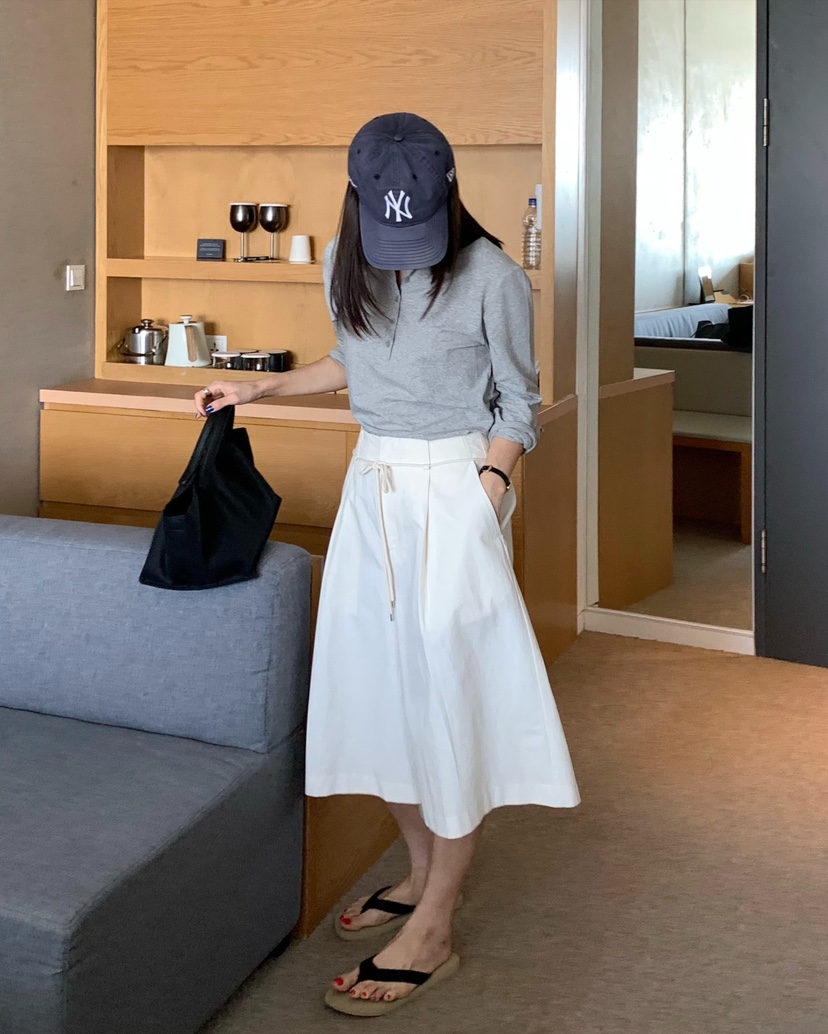 COURGETTE韓國東大門直郵女士新品推薦職業時尚熱賣人氣短褲COURGETTE短褲