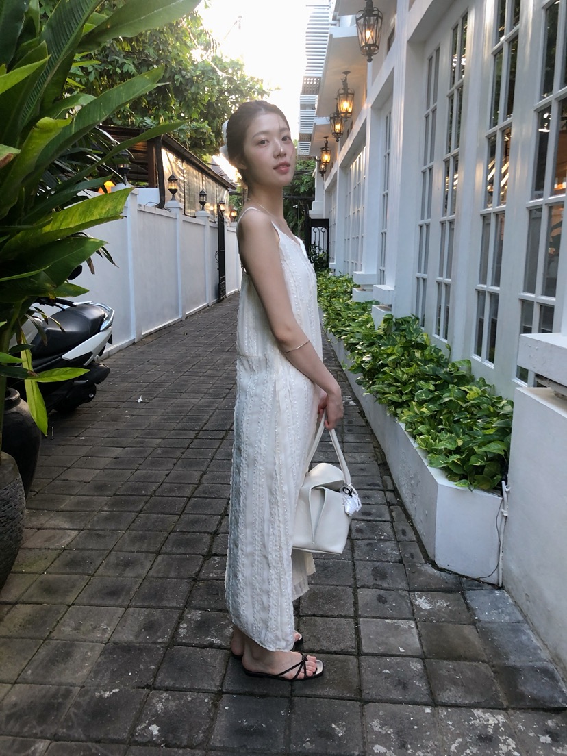 ERUME韓國東大門直郵女裝新品人氣休閑26春夏熱賣職業連衣裙ERUME連衣裙