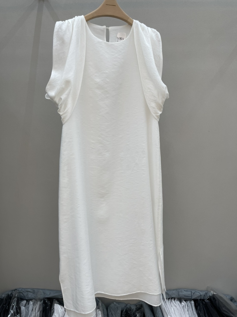 PLUS HONG-P韓國直郵實拍女士新品時尚人氣26春夏連衣裙LORA FAMILY/PLUS HONG連衣裙